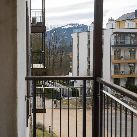 Karkonosky Apartamenty - Zapach Lasu Szklarska Poreba Exterior photo